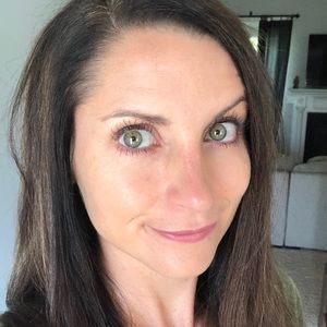 Meet your Posher, Molly